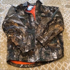 Men’s Medium Camo Carhartt Jacket